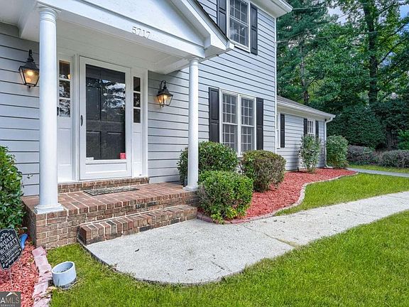 3rd image of 5717 Braddock Ct