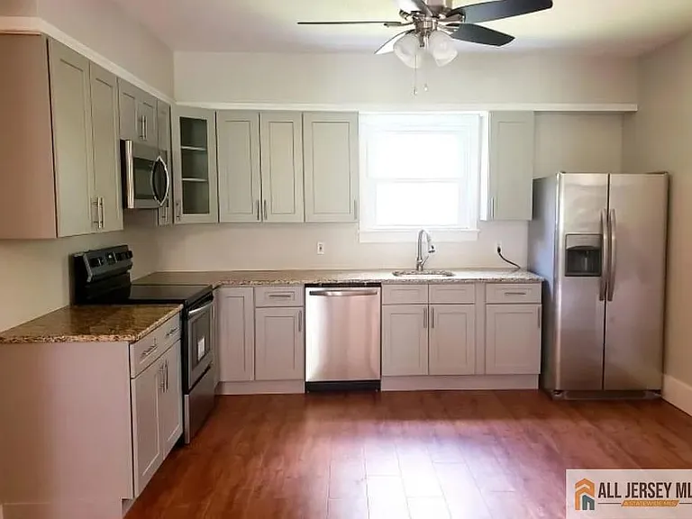 62 Washburn Ave #2 — Photo 4