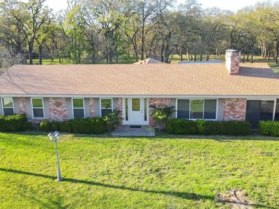 851 Leroy Pkwy, Elm Mott, TX, 76640