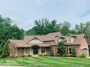 3008 Reflection Way, Floyds Knobs, IN 47119