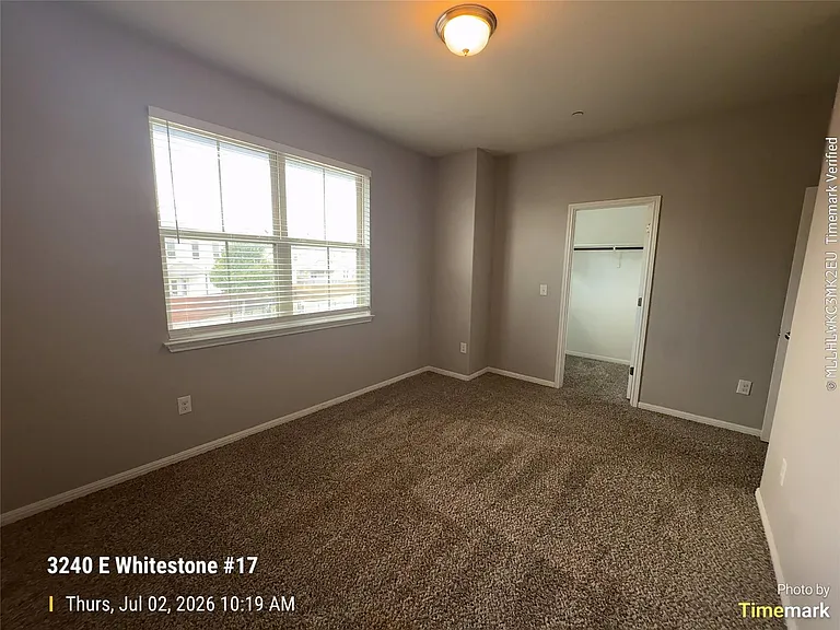 3240 E Whitestone Blvd #17 — Photo 15