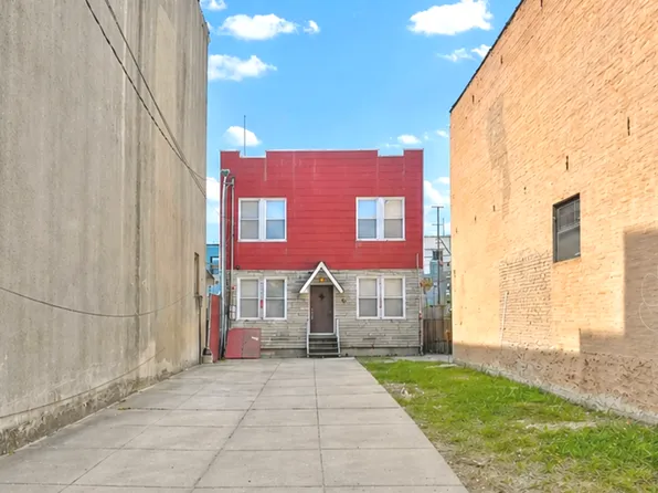 1919 Harman Street image 1 of 16