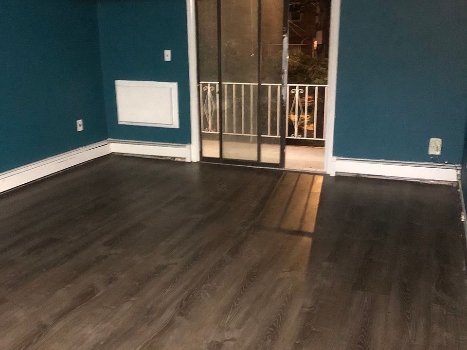 1st image of 4409 Carpenter Ave APT 2