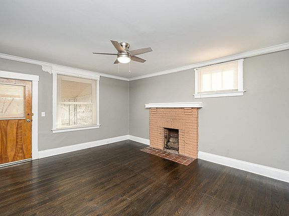 3rd image of 4425 Greenlee St #1