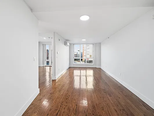 Living room, photo 3