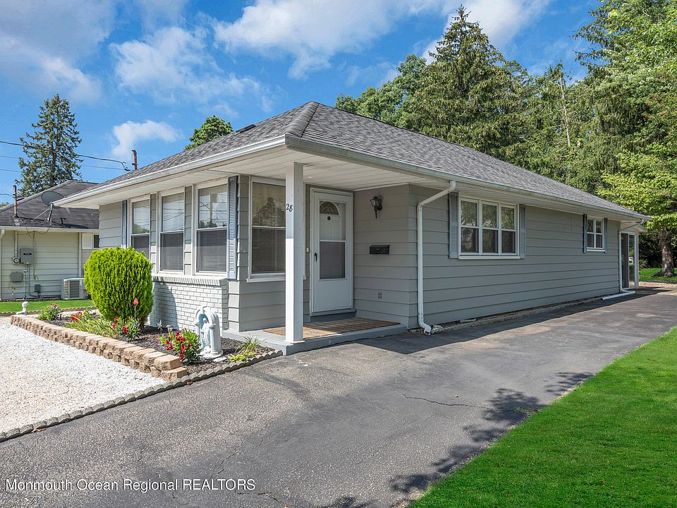 28 Yellowstone Drive, Toms River, NJ 08753 Zillow