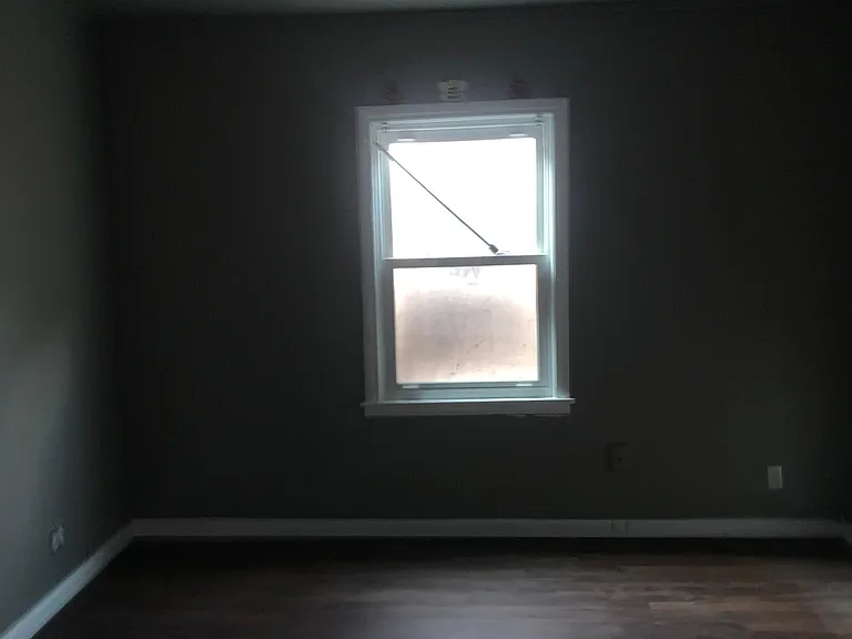 245 E Young Pl — Photo 18