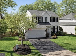 21313 Hidden Pond Pl, Ashburn, VA 20148