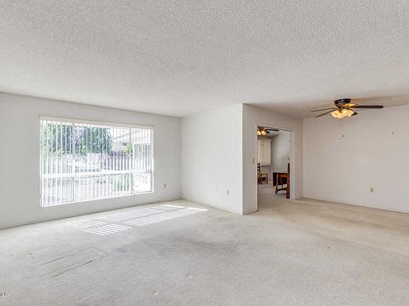 3rd image of 10617 W Kelso Dr