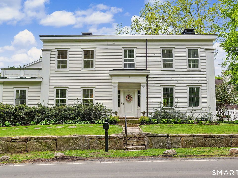 1st image of 530 Roxbury Road