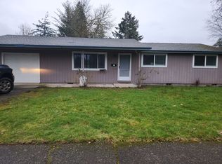 615 8th Ave, Sweet Home, OR 97386