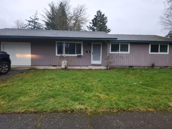615 8th Ave, Sweet Home, OR 97386