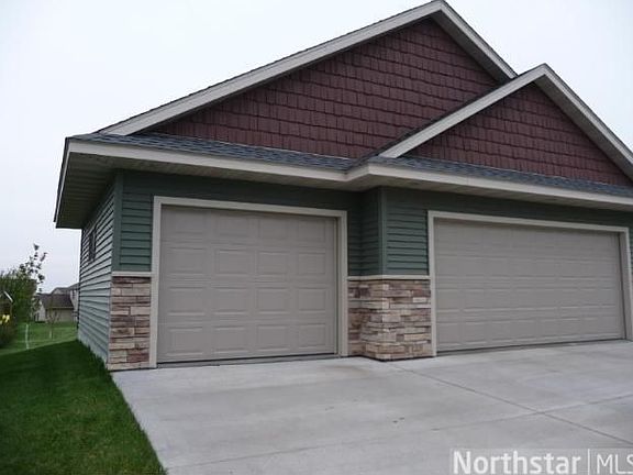 4th image of 2662 Hilltop Ln