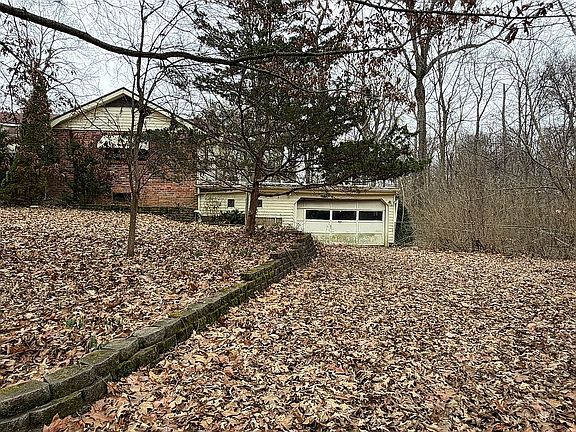 4th image of 2640 Biggs Rd