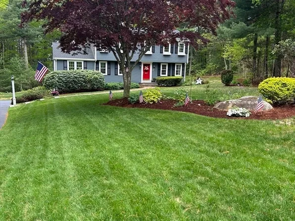 23 Carolina Trl, Marshfield, MA 02050