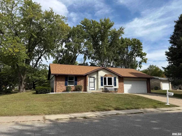 51 Mesa Rd, Springfield, IL 62702