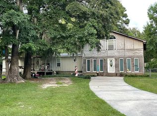 1019 Pond View Rd, Manning, SC 29102