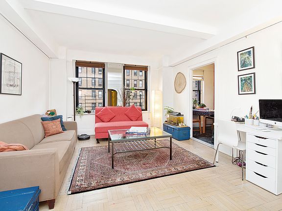 4th image of 172 W 79th St #11A