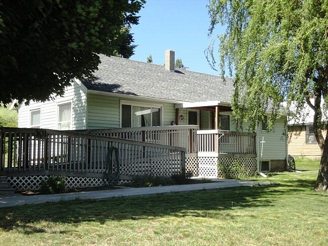1st image of 301 E Dayton Ave