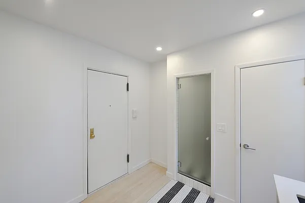 Rented by Aether Property Group | media 6