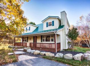 667 Twisted Oak Ln, Effort, PA 18330