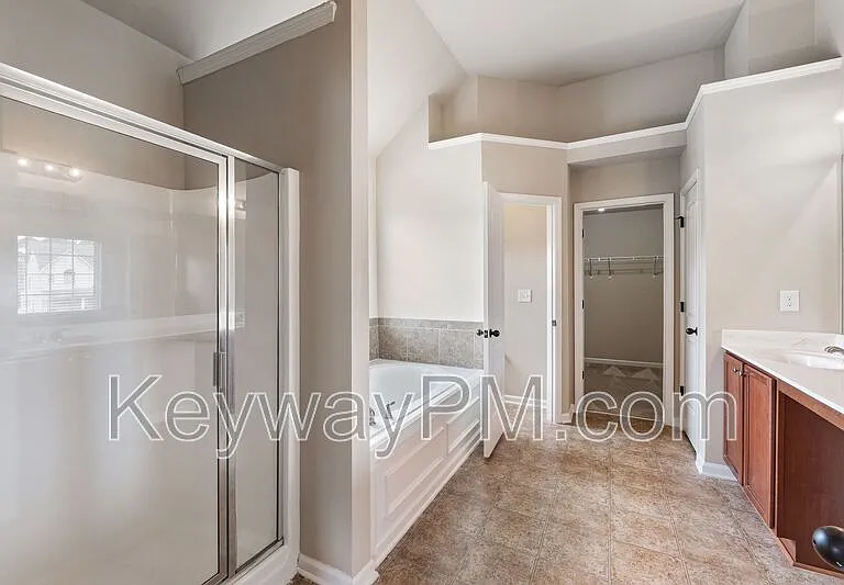 6017 Reynolds Cir — Photo 20