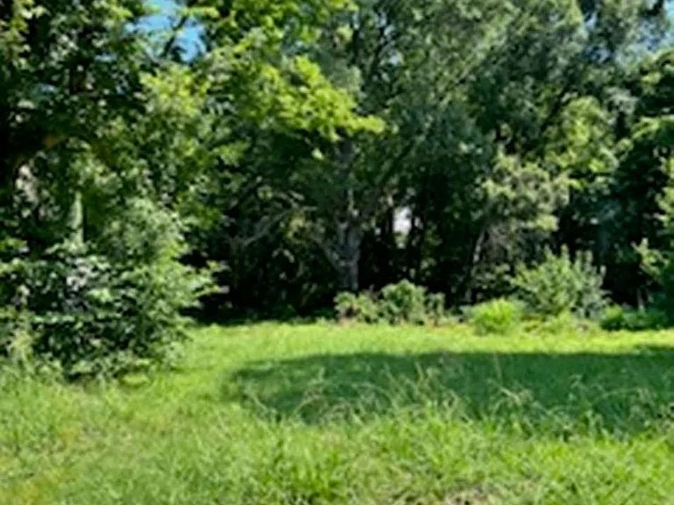 2nd image of 1612 Winston Dr #2