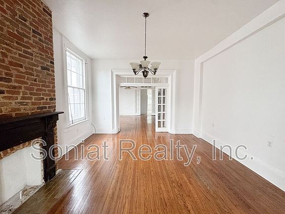 2nd image of 1621 Crete St Unit 3