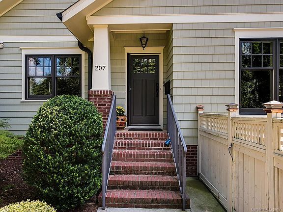 4th image of 207 Towill Pl #0