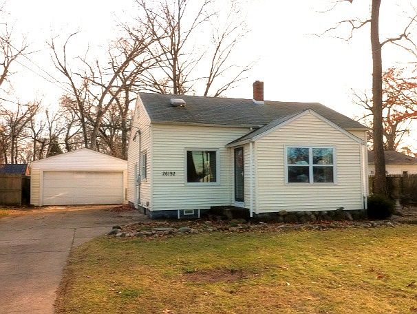 1st image of 26192 Lake Dr