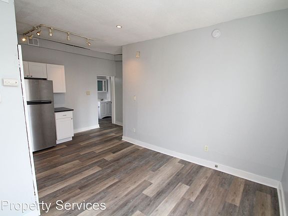 5th image of 3 S 43rd St #7434742