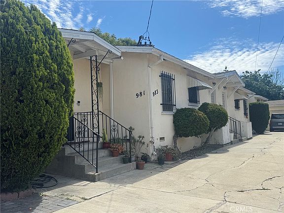 3rd image of 981 W Kensington Rd