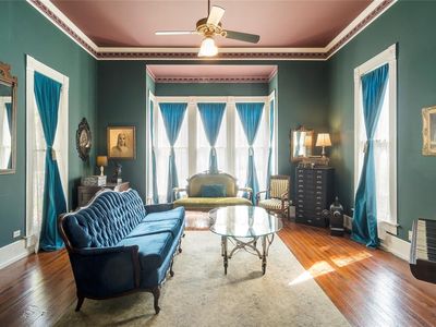 608 W Lang St, Alvin, TX, 77511