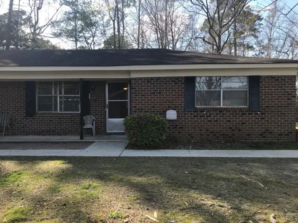 225 Kilarny Rd, Wilmington, NC 28409