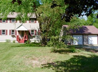16 Wildwood Ln, Gray, ME 04039