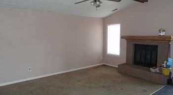 4th image of 1406 Larkview Dr