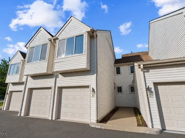 16 Franklin Court, Montville Twp., NJ 07045