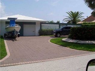 251 Codrington Dr, Lauderdale By The Sea, FL 33308