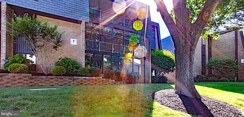 1 Stonehenge Cir #2 Photo 1