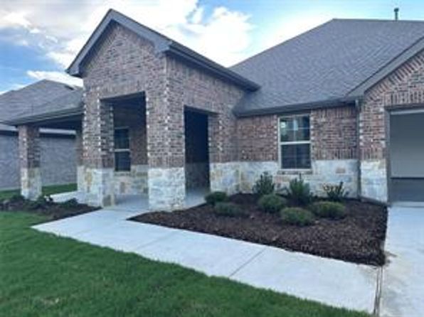 219 Greenshade Ln