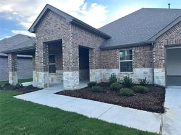 219 Greenshade Ln, Caddo Mills, TX 75135