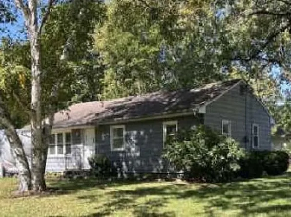 5165 Willette Ave, Kalamazoo, MI 49048