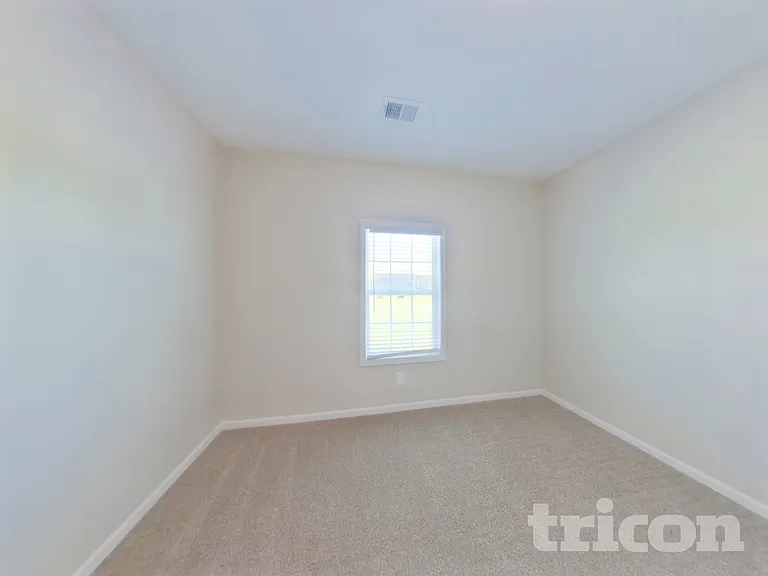 820 Ellyson Dr — Photo 10