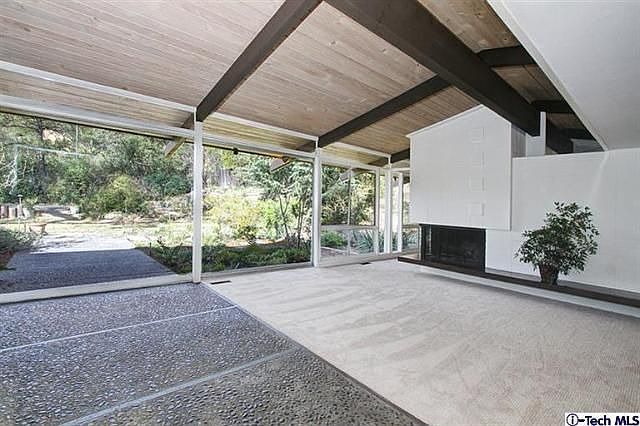 2nd image of 1875 Kinneloa Canyon Rd