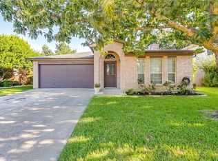 10924 Fandor St, Fort Worth, TX 76108