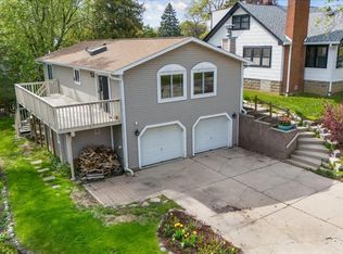 1109 Adams Ave, Wauconda, IL