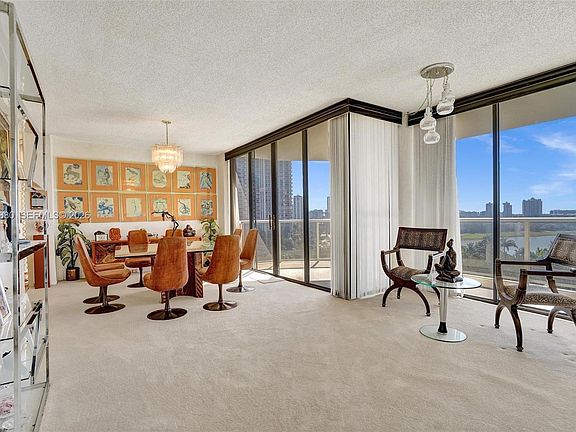 4th image of 20281 E Country Club Dr APT 615