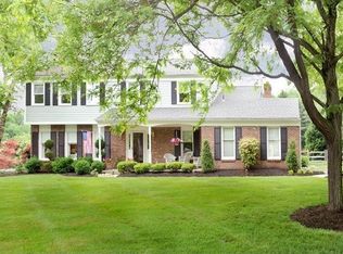 9 Melvina Dr, Lawrence Township, NJ