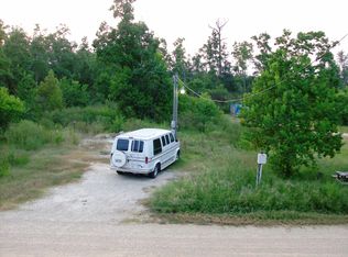 11121 Bayou View Dr E, Bay St Louis, MS 39520