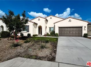7318 Chetco River St, Bakersfield, CA 93311